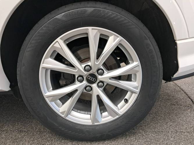 Q3 35 TFSI 150 ch S tronic 7