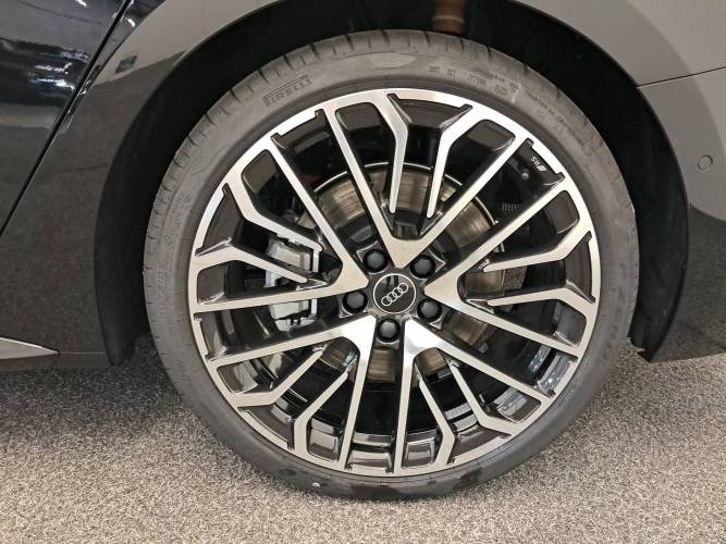 A5 Avant e-hybrid 299 ch S tronic 7 Quattro