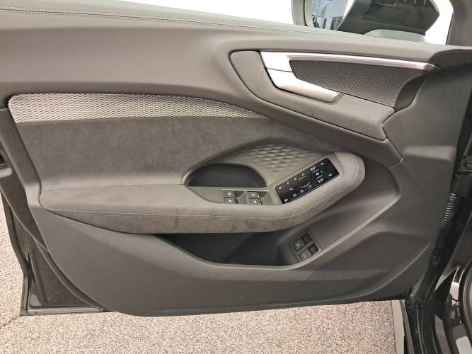 A5 Avant e-hybrid 299 ch S tronic 7 Quattro