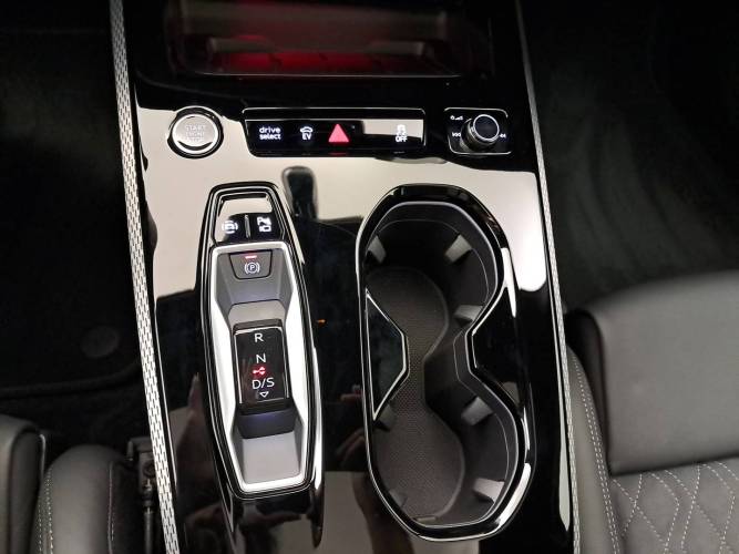 A5 Avant e-hybrid 299 ch S tronic 7 Quattro