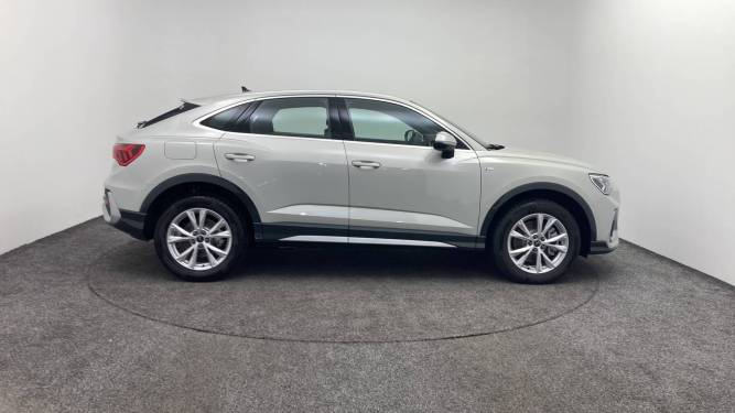 Q3 Sportback 45 TFSIe 245 ch S tronic 6