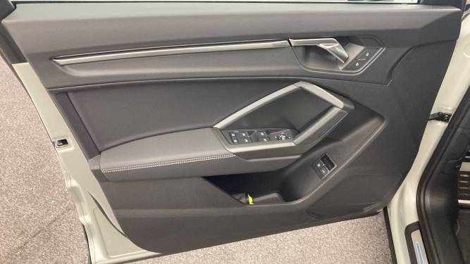 Q3 Sportback 45 TFSIe 245 ch S tronic 6