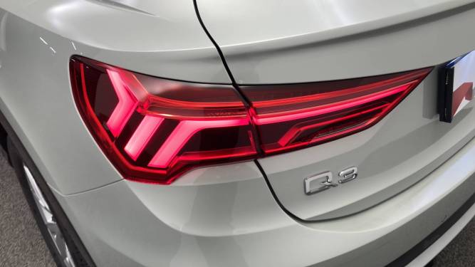 Q3 Sportback 45 TFSIe 245 ch S tronic 6