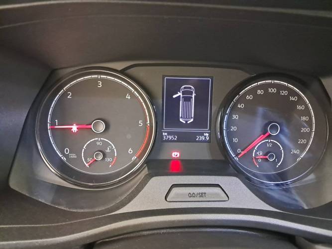 TRANSPORTER 6.1 VAN L1H1 2.0 TDI 110 BVM5