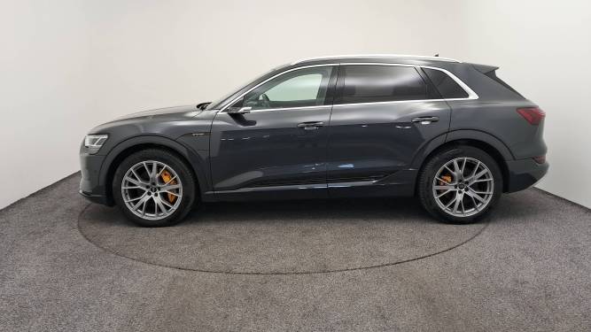 e-tron 55 quattro 408 ch