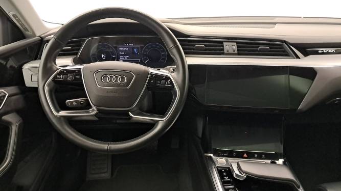 e-tron 55 quattro 408 ch