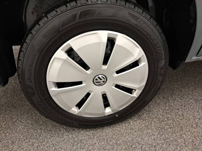 TRANSPORTER 6.1 VAN L1H1 2.0 TDI 110 BVM5