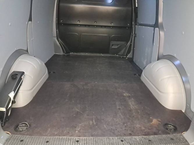 TRANSPORTER 6.1 VAN L1H1 2.0 TDI 110 BVM5