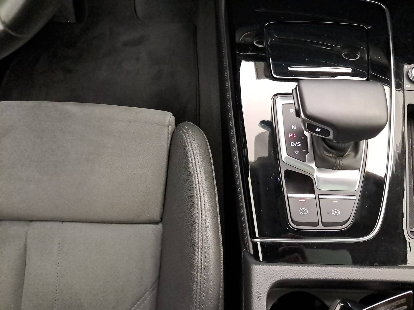 Q5 50 TFSIe 299 S tronic 7 Quattro