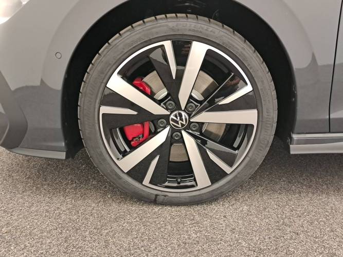 Golf 1.5 eHybrid 272 DSG6