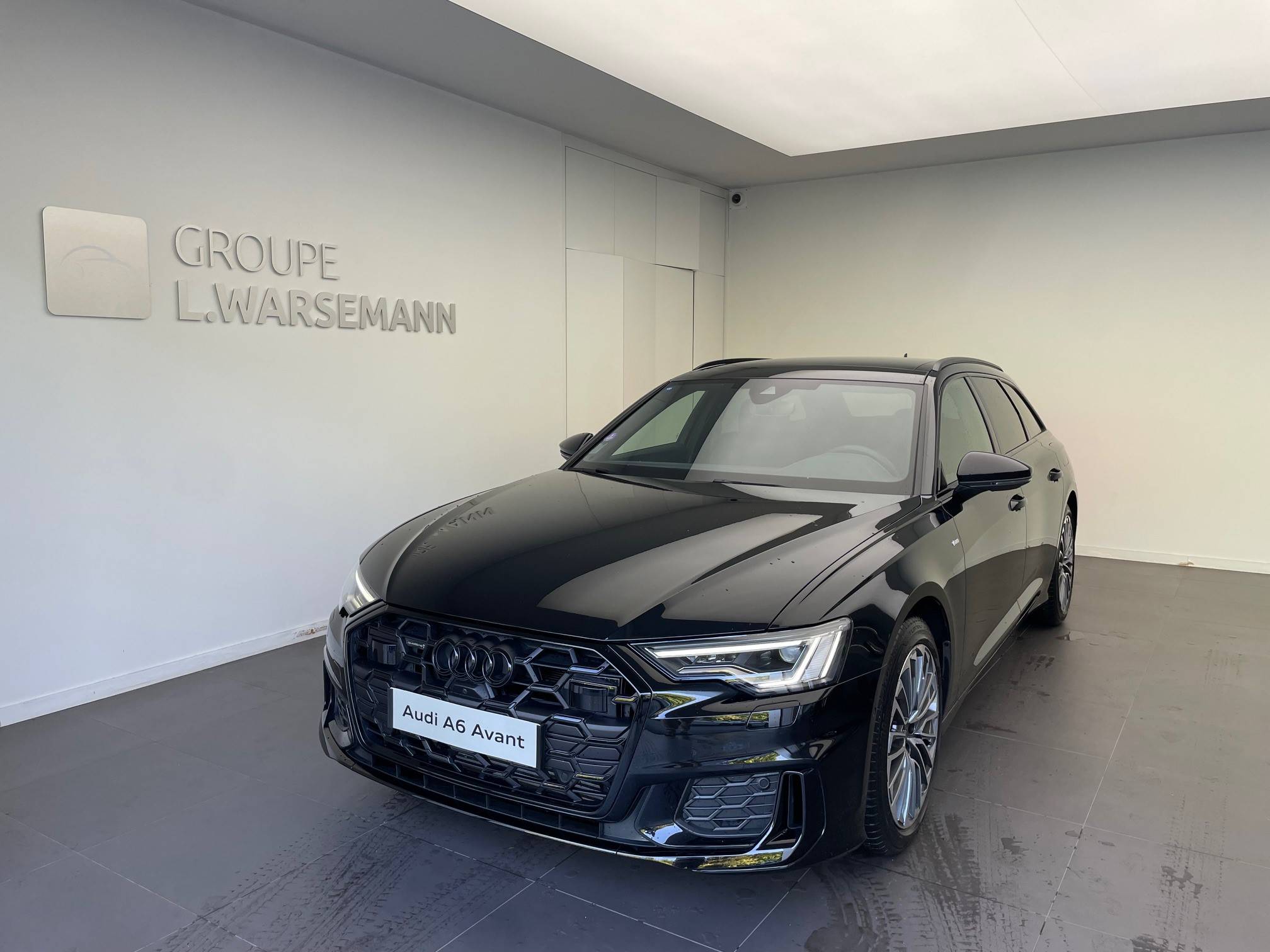 A6 Avant 55 TFSIe 367 ch S tronic 7 Quattro