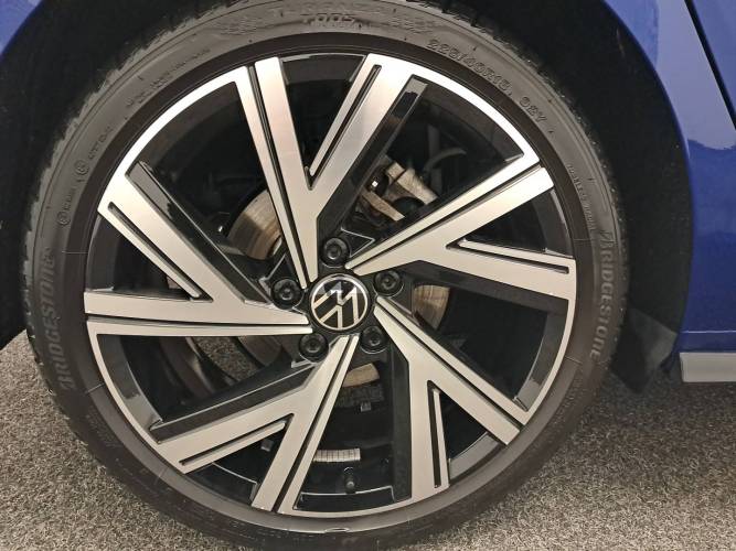 Golf 1.5 eTSI OPF 130 DSG7