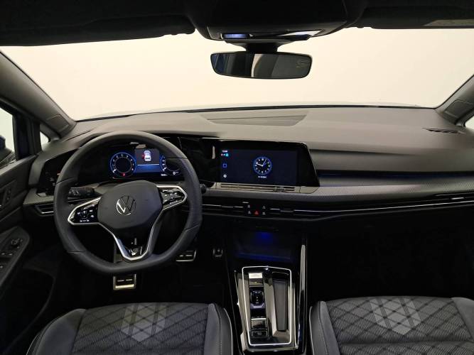 Golf 1.5 eTSI OPF 130 DSG7