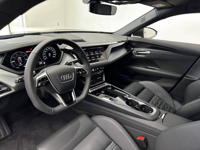 e-tron GT 476 ch quattro