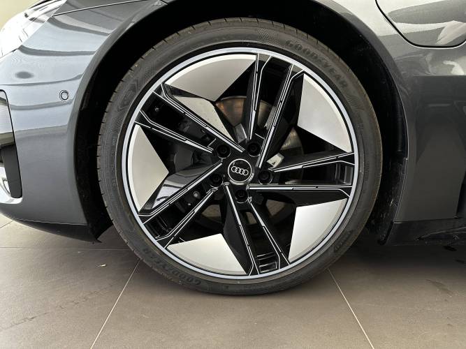 e-tron GT 476 ch quattro