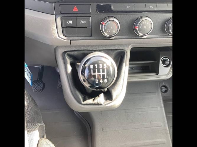 CRAFTER VAN 30 L3H3 2.0 TDI 140 CH