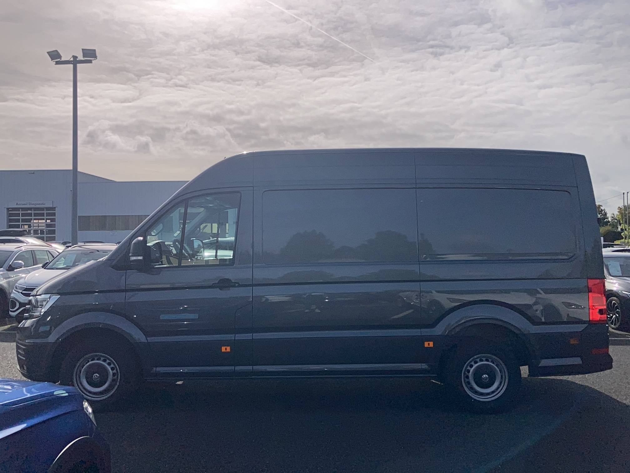 CRAFTER VAN 30 L3H3 2.0 TDI 140 CH