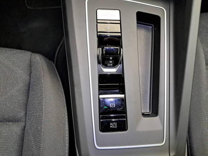 Golf 1.0 eTSI OPF 110 DSG7