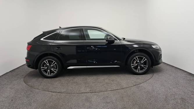 Q5 Sportback 50 TFSIe 299 S tronic 7 Quattro