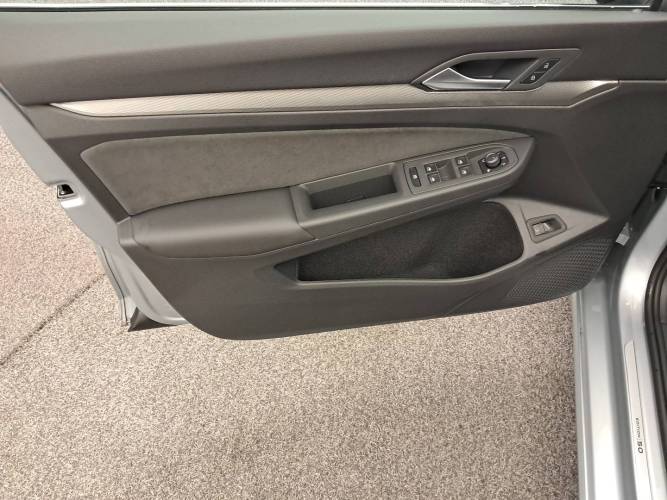 Golf 1.5 eHybrid 204 DSG6