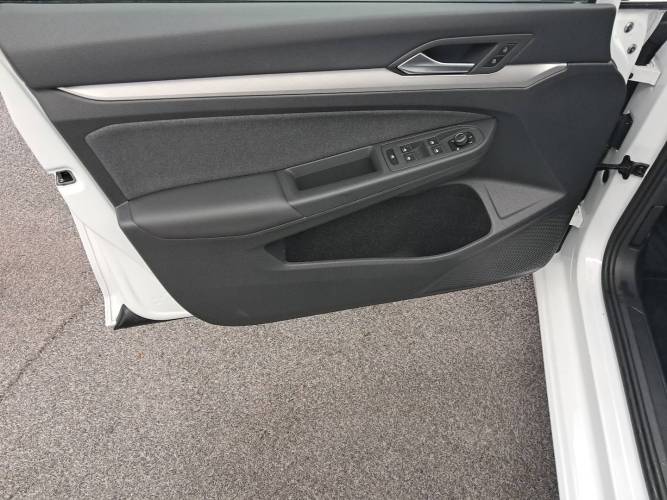 Golf 1.0 eTSI OPF 110 DSG7