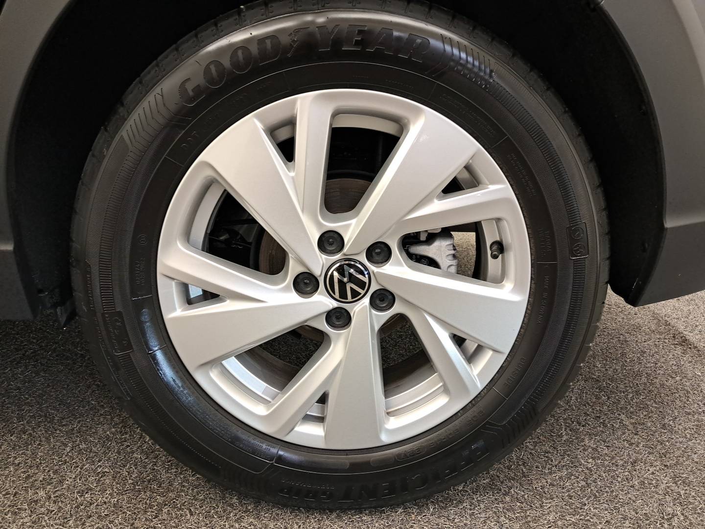 Taigo 1.0 TSI 116 BVM6