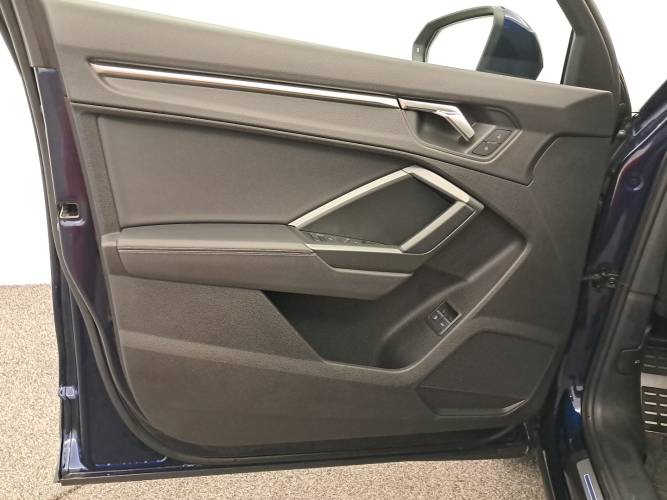 Q3 45 TFSIe 245 ch S tronic 6
