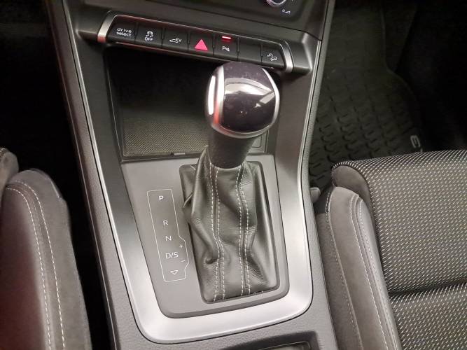 Q3 45 TFSIe 245 ch S tronic 6