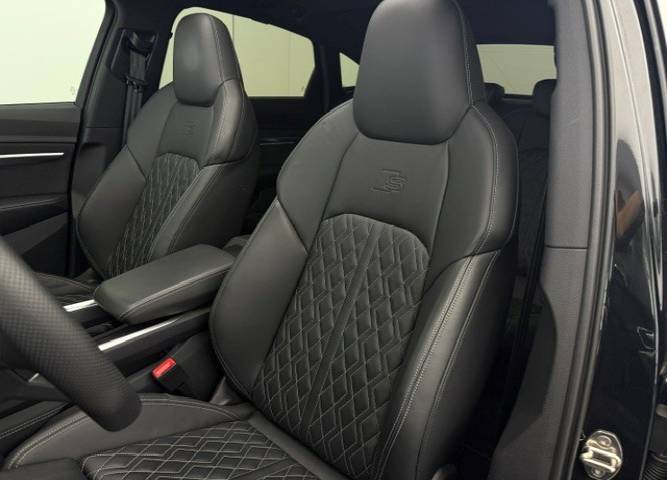 Q8 e-tron Sportback 55 408 ch 114 kWh Quattro