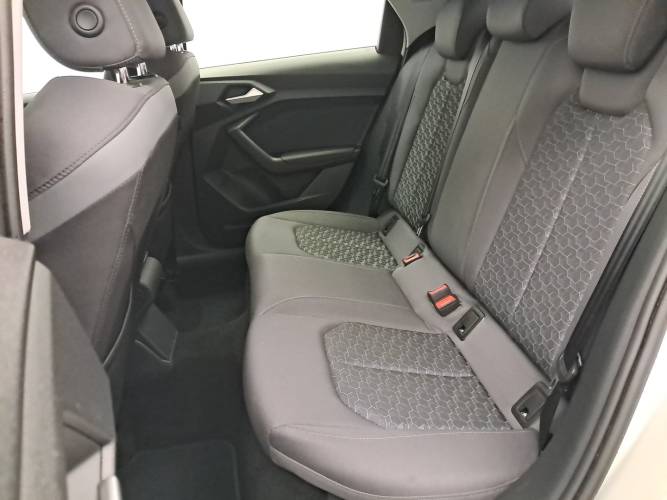 A1 Sportback 25 TFSI 95 ch S tronic 7