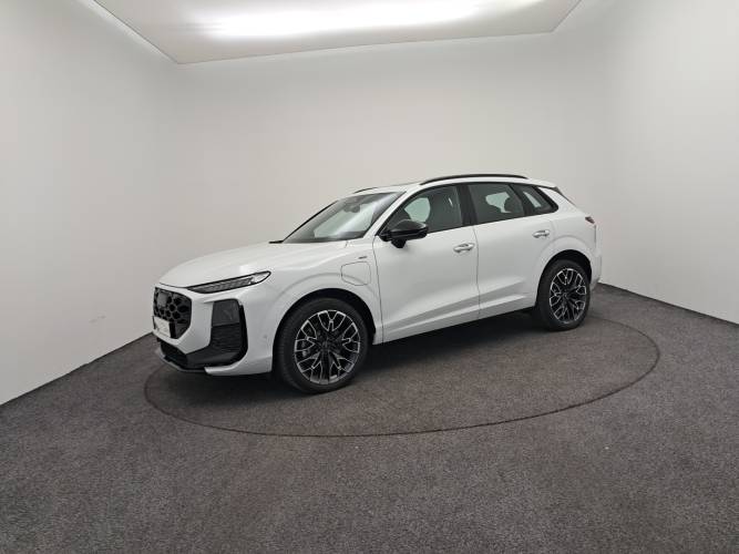 Q3 e-hybrid 272 ch S tronic 6