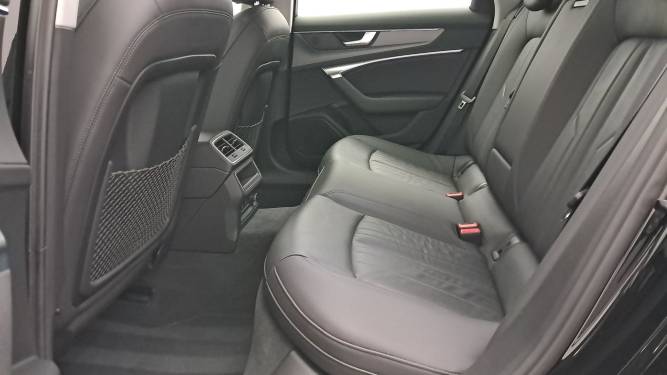 A6 Avant 40 TDI 204 ch S tronic 7