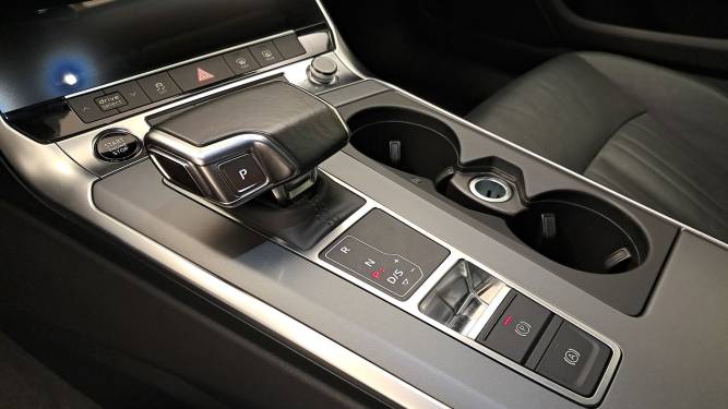 A6 Avant 40 TDI 204 ch S tronic 7