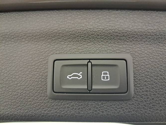 Q3 45 TFSIe 245 ch S tronic 6