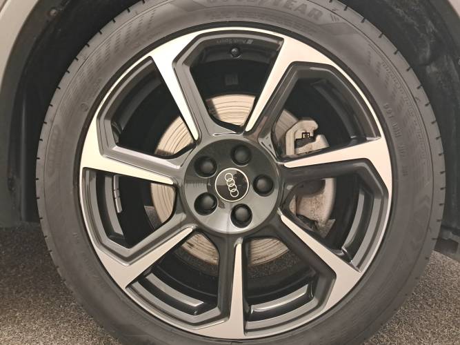 Q3 45 TFSIe 245 ch S tronic 6