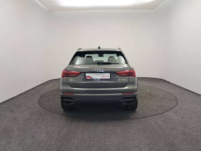 Q3 45 TFSIe 245 ch S tronic 6