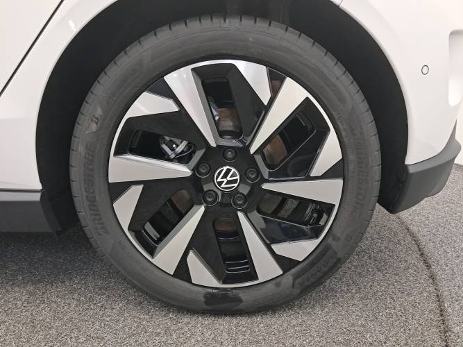ID. Polo 211 ch  52 kWh