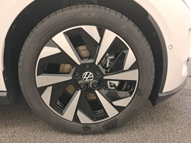 ID. Polo 211 ch  52 kWh