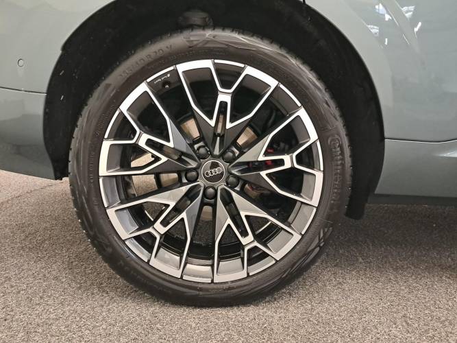 Q3 TFSI 150 ch Hybride S tronic 7