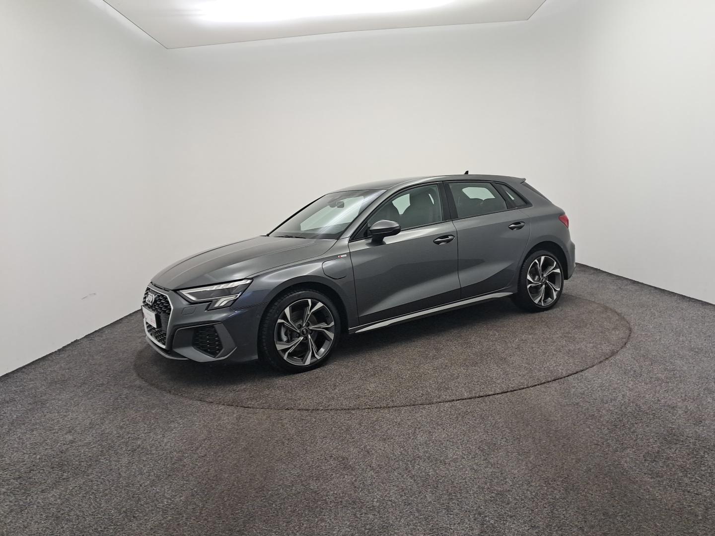 A3 Sportback 40 TFSIe 204 S tronic 6