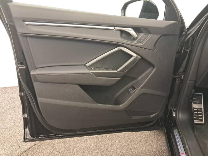 Q3 Sportback 45 TFSIe 245 ch S tronic 6