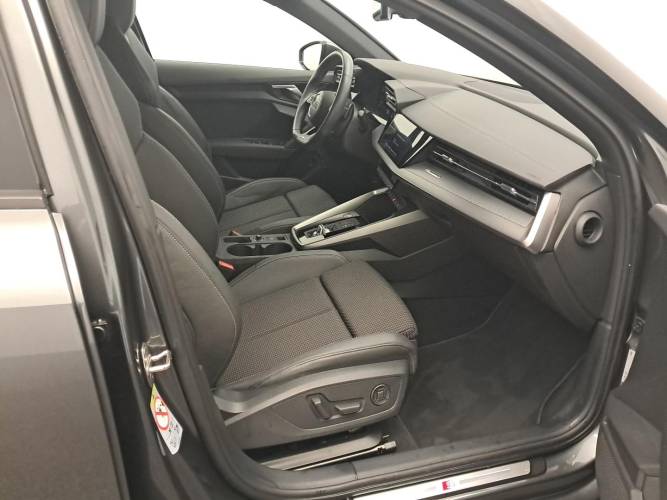 A3 Sportback 40 TFSIe 204 S Tronic 6