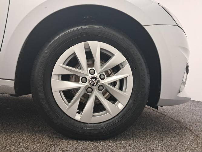 Fabia 1.0 MPI 65 ch BVM5