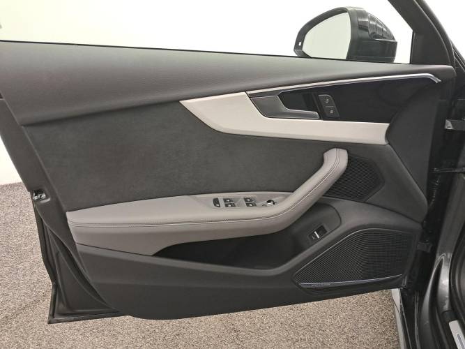 A4 Avant 40 TFSI 204 S tronic 7 Quattro