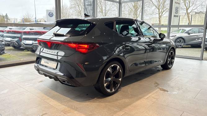 Leon 1.5 eTSI Hybrid 150 ch DSG7