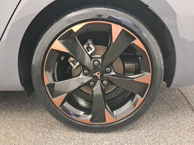 Leon Sportstourer 1.5 eTSI Hybrid 150 ch DSG7