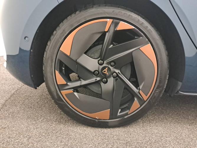 Born 230 ch - Batterie L