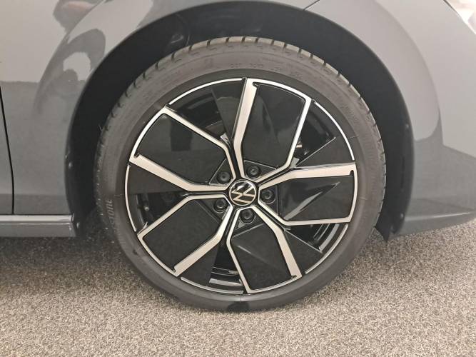 Golf 1.5 eHybrid 204 DSG6