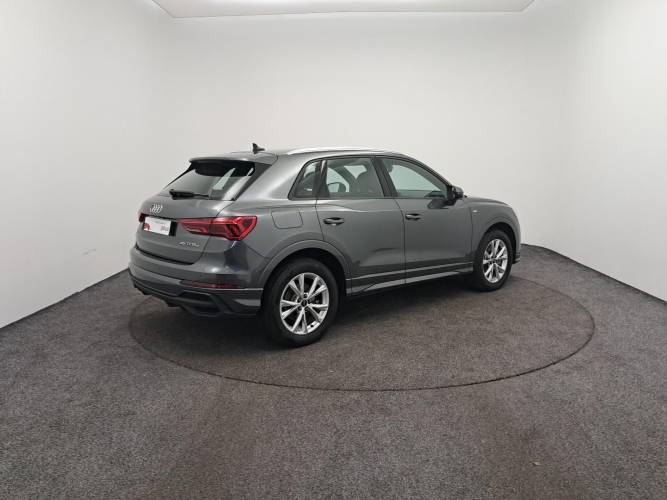 Q3 45 TFSIe 245 ch S tronic 6