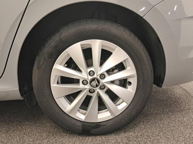 Scala 1.0 TSI Evo 2 116 ch DSG7